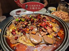 -辣尚瘾·烤鱼·新川菜(交大直营店)