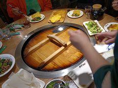 -咱屯子铁锅炖直营店(保利店)