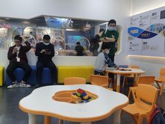 -百变天才机器人编程中心·信奥·无人机·科技特长生(金田广场店)