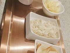 -七欣天香辣蟹火锅(闵行浦江欢乐颂店)