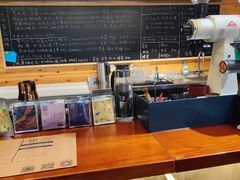 -Be Lived Cafe比例咖啡(摩天轮店)