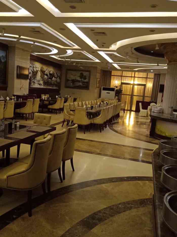 神洲七星酒店自助餐厅(裕华东路店)