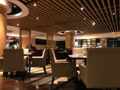 大堂-上海东方佘山翰悦阁酒店·Vie全日制餐厅