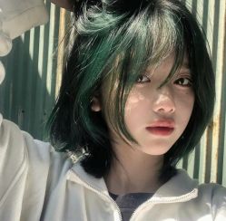 -苑苑发型设计