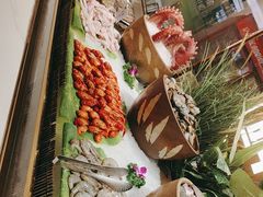 -享遇.锅姥姥牛排海鲜自助(小寨店)