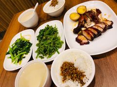 -了凡油鸡饭·面(台北101店)