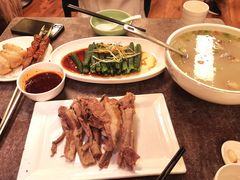 -贯贯吉·清真餐厅(浙江中路店)