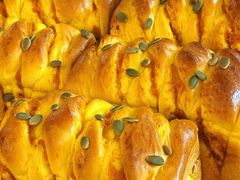 -小蜜蜂·Bakery&Coffee(翰子花园店)