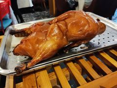 -湖庭壹品鸭王·传统北京烤鸭·别墅私房菜·庭院宵夜(江宁店)