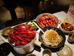 -巴厘龙虾·榜首油焖大虾(音乐学院·沿江酒馆店)