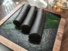香滑黑芝麻卷-喜喜酒家·纯手工点心·粤菜