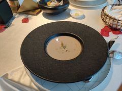 -华凌牛庄西餐厅(乌鲁木齐华凌美爵大饭店)
