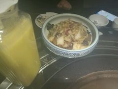-挂旗柴锅鸡(蚌山区嘉年华店)