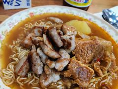 匈牙利鴨胸肉丁出前一丁-永安咖啡室