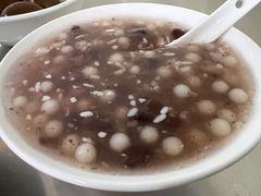 -芳婆糕团店(王府大街店)