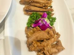 -梅利汴京烤鸭•开封豫菜地标店(东大街店)