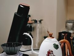 -SAFARI COFFEE