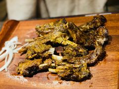 秘制原始烤羊排-丝路金桃·新疆菜(徐汇店)