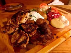 烧烤拼盘-Krčma Šatlava