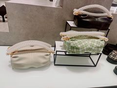 -CHARLES&KEITH(城西银泰店)