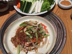 -萨拉伯尔水源素问店·韩国宫廷料理(人民路店)