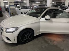 -奔驰上海利星(七宝店)