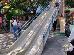 -顺德大良半月城游乐场