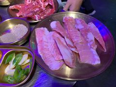 猪颈肉-釜山火炉·海鲜烤肉(紫藤路店)