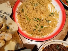 -泥糊破店小酒馆·团建聚餐(南京西路店)