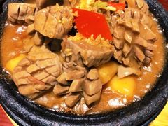 石锅手打牛肉丸-潮堂(环球金融中心店)