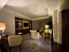 -广州富力丽思卡尔顿酒店