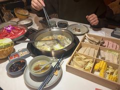 -喃喃椰·糟粕醋椰子鸡火锅(七堡花园店)