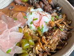 -Ameigo梅果·云贵川bistro(长宁来福士店)