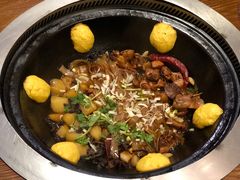 -万里闯关东铁锅炖菜馆(高新旗舰店)