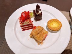 红丝绒蛋糕-厦门海景洲际酒店·海峡全日制餐厅