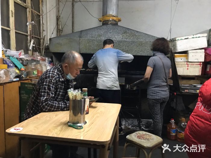 小老虎图片