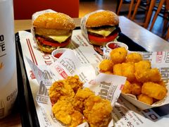 -The Habit Burger Grill 哈比特汉堡(复兴soho店)