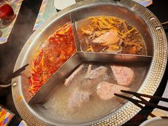 -廖掌柜·重庆鲜货火锅(上海首店)