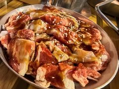 -叽叽扎扎烤肉场(生态城万达店)