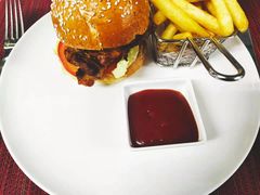-WOLFGANG PUCK KITCHEN & BAR(迪士尼小镇店)