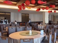 -静之湖湖畔餐厅