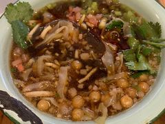 -鸿通城购物中心