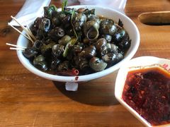 -琥珀老六龙虾(四里河店)