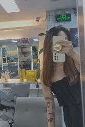 -米娜护肤造型