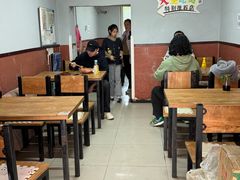 -小红房麻辣烫炸香串