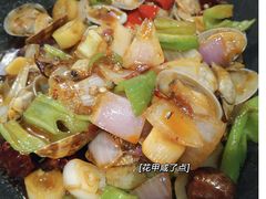 -巴厘龙虾·榜首油焖大虾(音乐学院·沿江酒馆店)