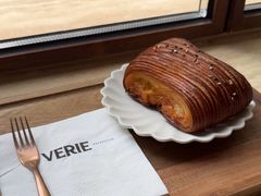 -VERIE BAKEHOUSE
