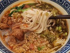 -沪西老弄堂面馆(定西路店)