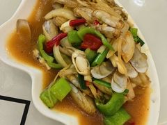 -覃记海鲜美食餐厅