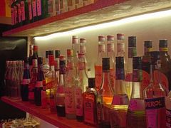 -Mx.cocktail bar
